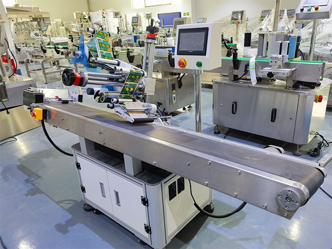 平面自動(dòng)貼標(biāo)機(jī)